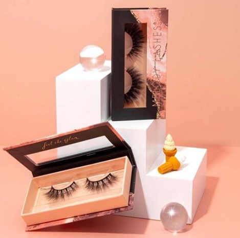 Custom Eyelash Cosmetic Boxes-Customization Features